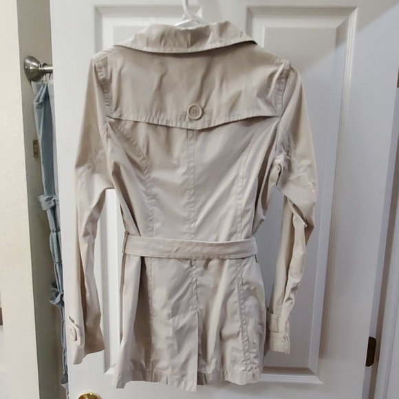 Jacket - Picture 2 of 2